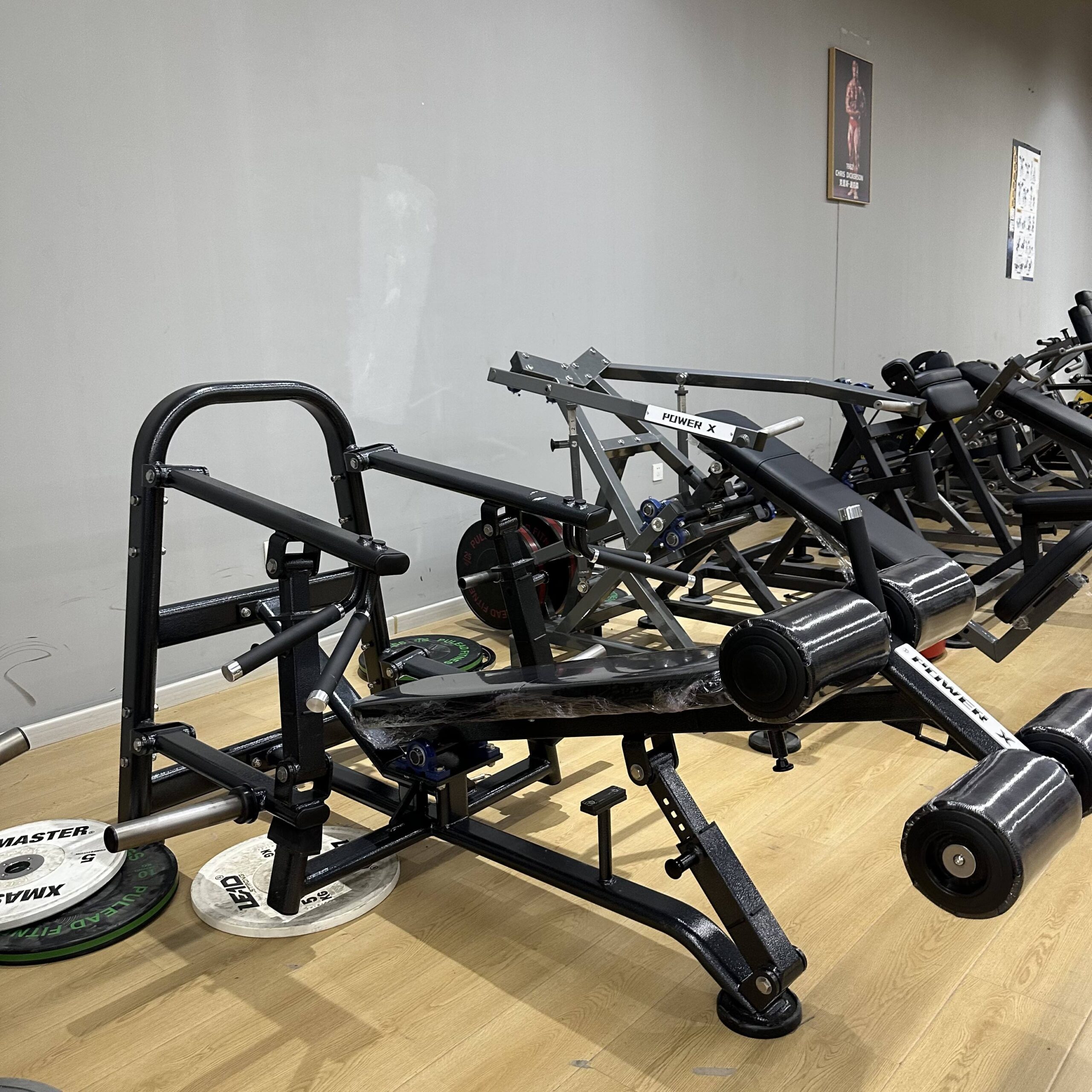Steel Plate Loaded Sport Trainer Machine Gym Fitness Equipment for Chest and Leg Bodybuilding Gym Equipment Trainer - Image 4